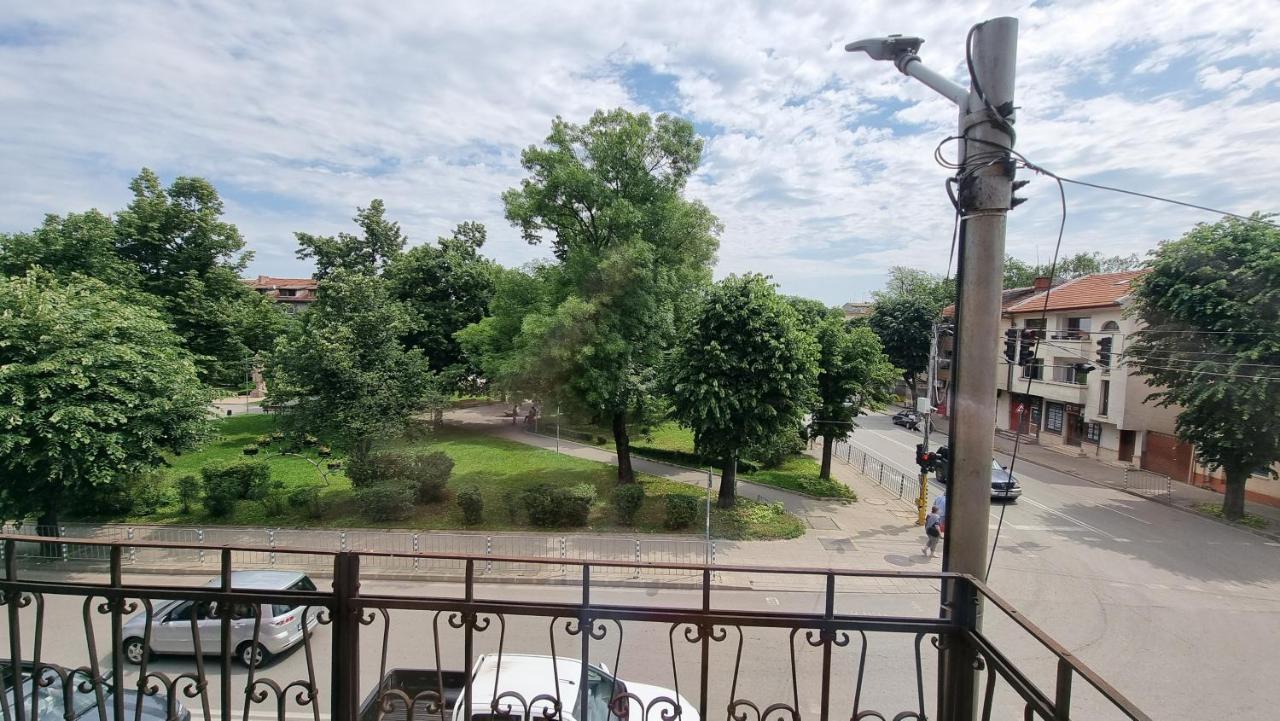 Old Style Hotel Vratsa Ngoại thất bức ảnh