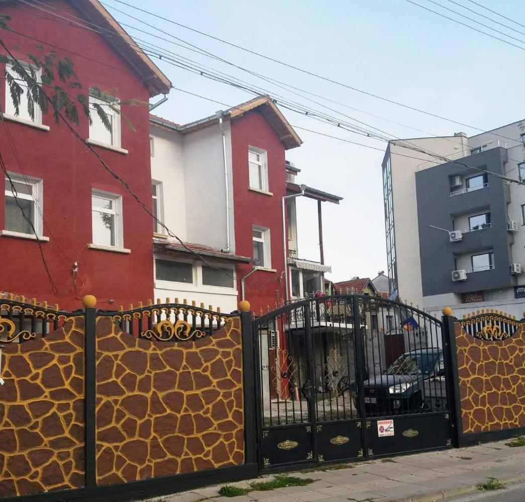 Old Style Hotel Vratsa Ngoại thất bức ảnh
